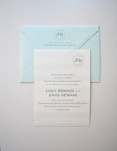 Load image into Gallery viewer, Lucy