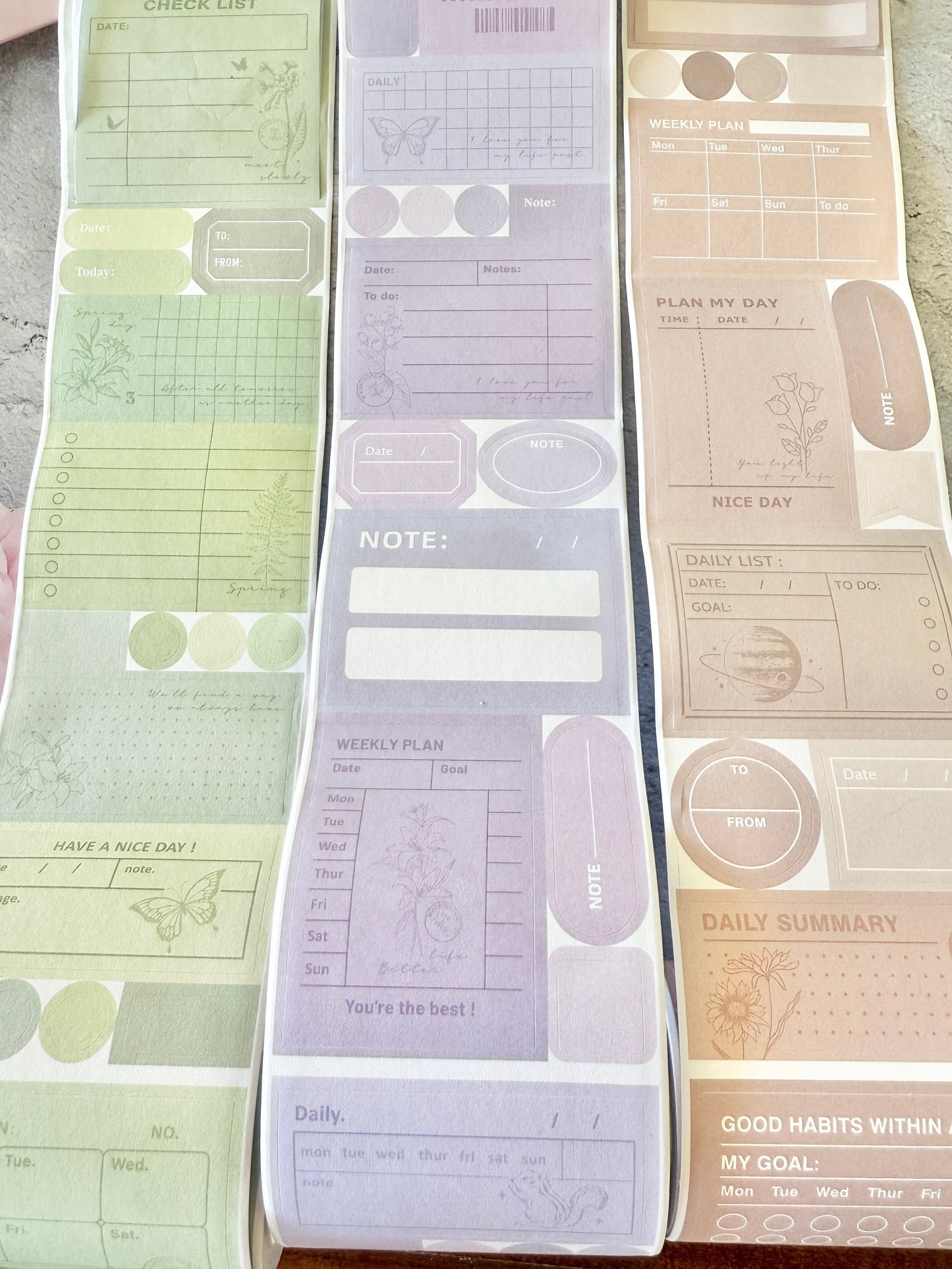 Functional Sticky Memo Rolls