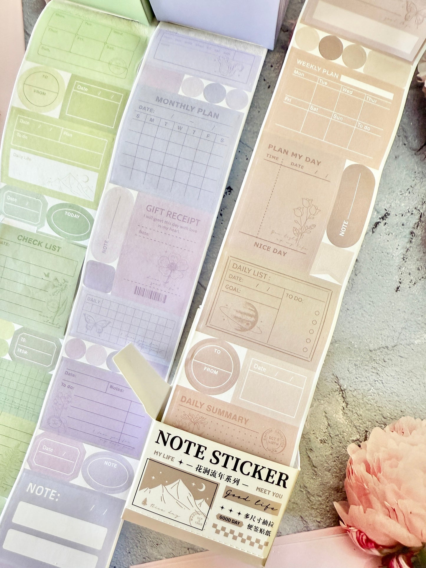 Functional Sticky Memo Rolls