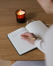 Load image into Gallery viewer, Best Year Journal - Green
