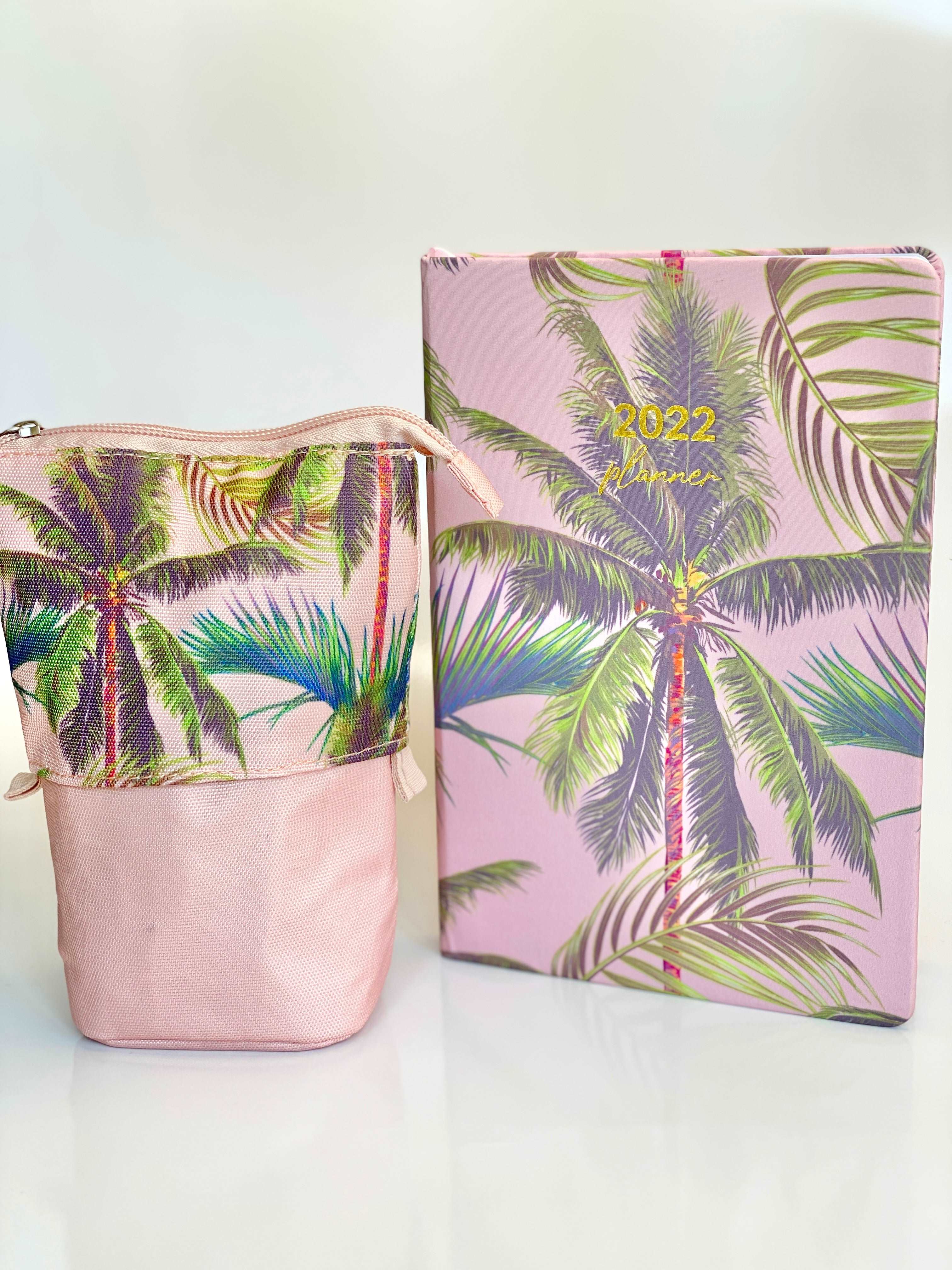 Beverly Hills Pencil + Stand Up Pen Holder Case