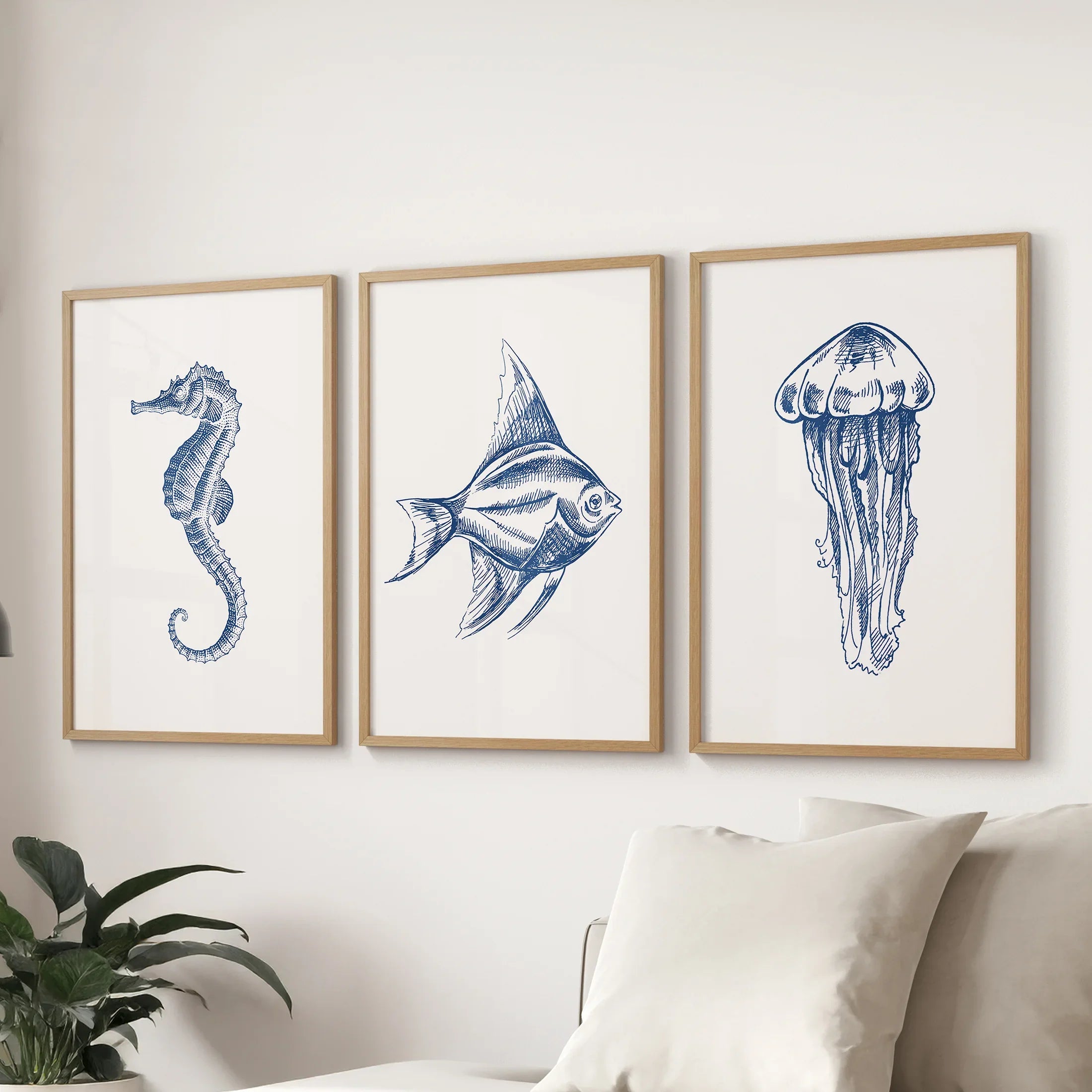 Sea Animal Posters. Seahorse, Fish, Jellyfish Art Print Set