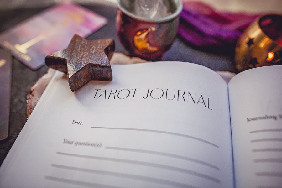 Cosmic Guidance Book of Astrological Tarot Spreads