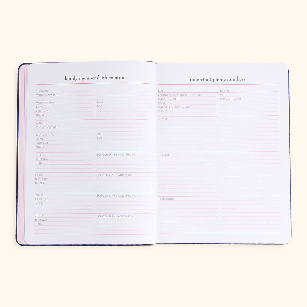 momAgenda Desktop 12-Month Planner 2026