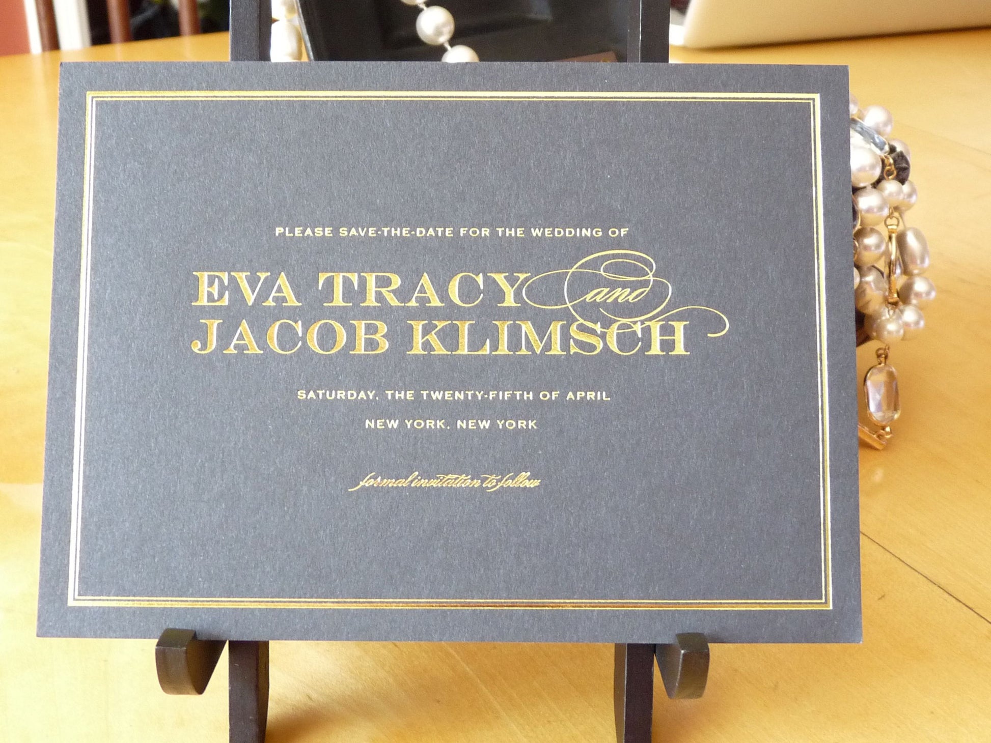 Eva - Haute Papier Luxe Deux Save the Date