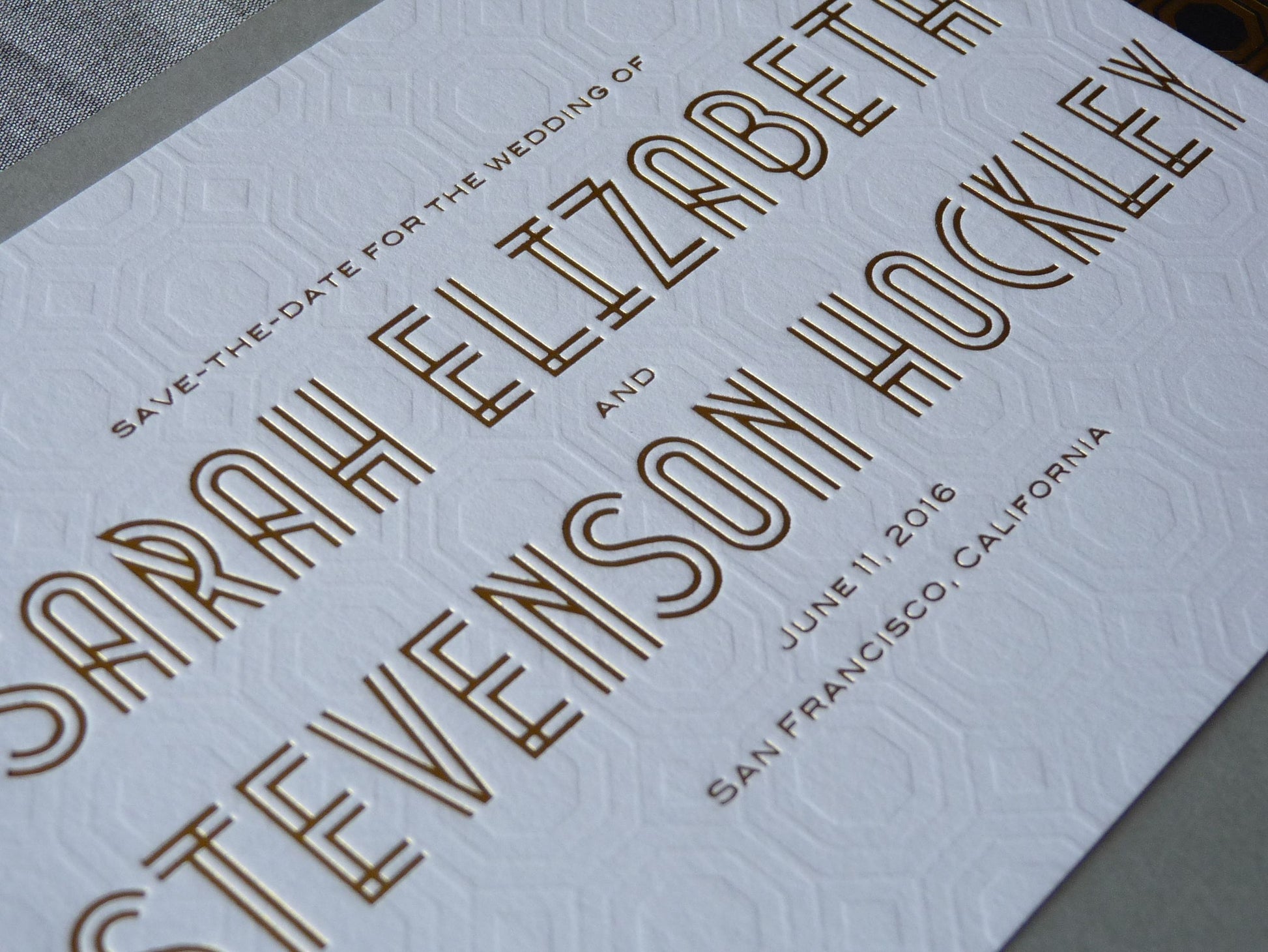 Sarah - Haute Papier Luxe Deux Save the Date